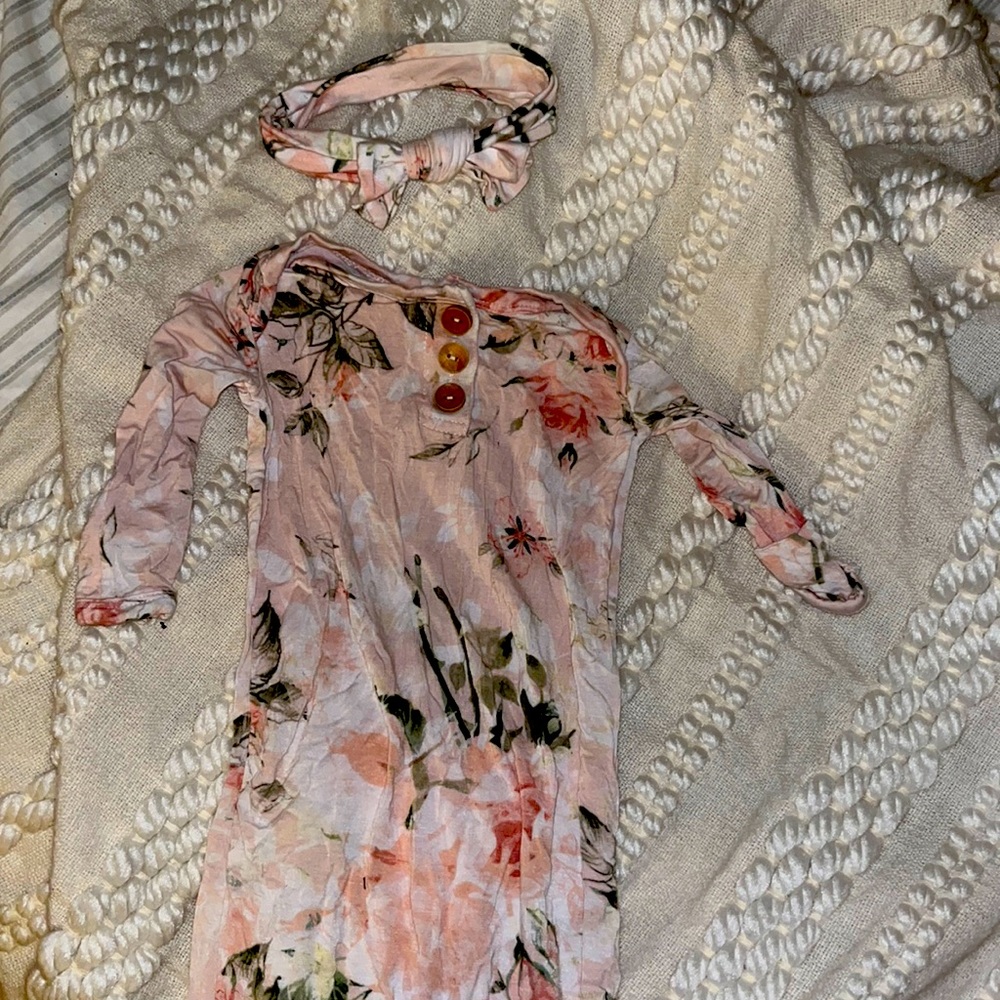 Posh peanut sleep sack and headband
